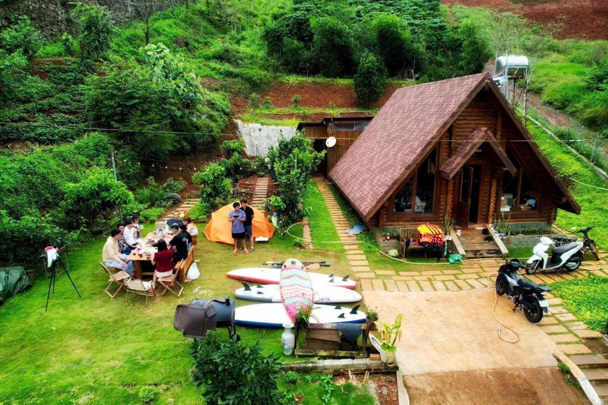 Hotel Nha Bao La - Ho Dak Long Thuong Bảo Lộc Esterno foto