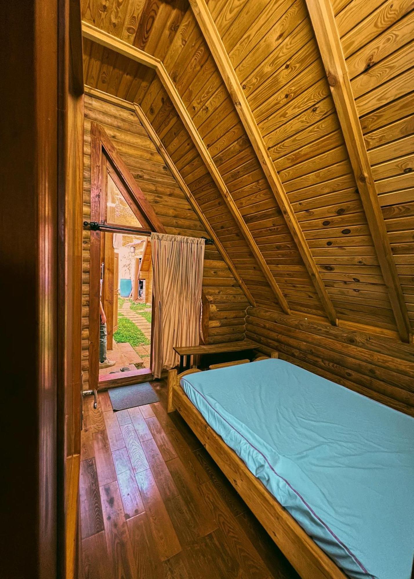 Hotel Nha Bao La - Ho Dak Long Thuong Bảo Lộc Esterno foto